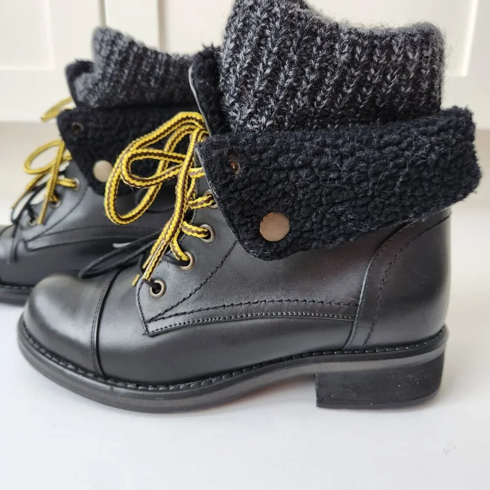 Musse & Cloud Black Leather Boot Sweater Sherpa Hiking Ankle Fall Winter Cute - Picture 1 of 11